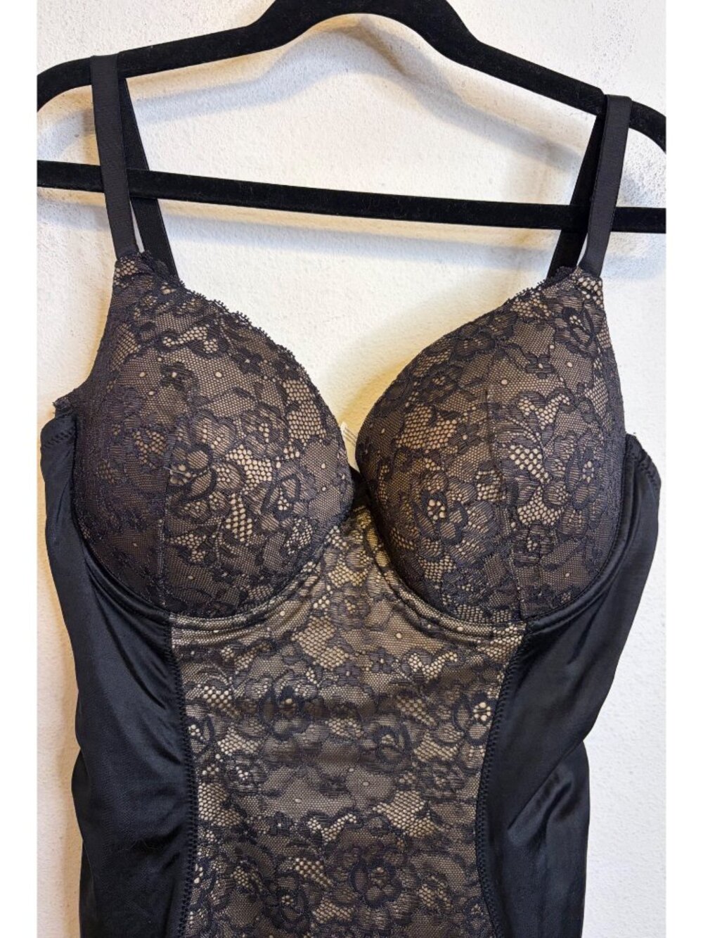 Maidenform Self Expressions 38C Black Shapewear Slip Dress Underwire Padded Sexy - Picture 2 of 5